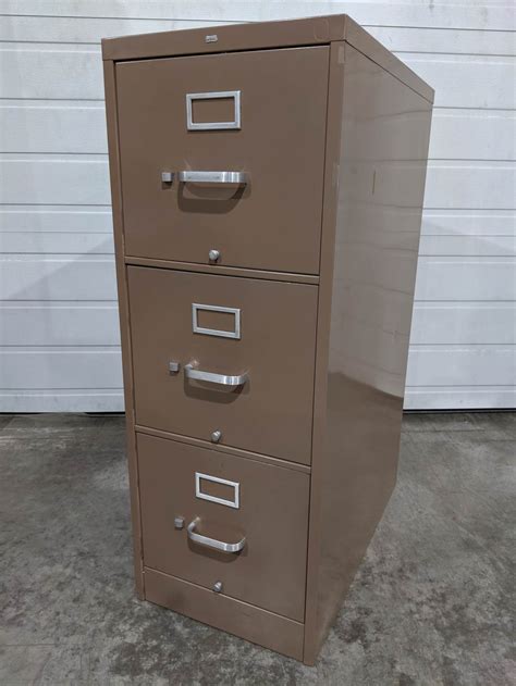 This cabinet provides high quality and beautifully appointed storage for desktop use, under the desk, or anywhere in the office. Salmon Hon 3 Drawer Vertical File Cabinet | Madison ...
