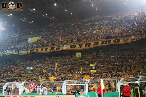 Последние твиты от sg dynamo dresden (@dynamodresden). 11/12 - DFB-Pokal - 2. Runde - Borussia Dortmund vs. SG ...