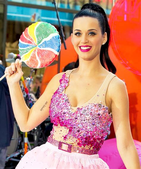 Katy Perry And Other Celebs Reveal Their Favorite Candy Us Weekly