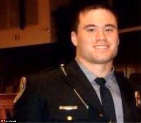 Oklahoma Officer Daniel Ken Holtzclaw Charged In Six More Sex Crimes Daily Mail Online