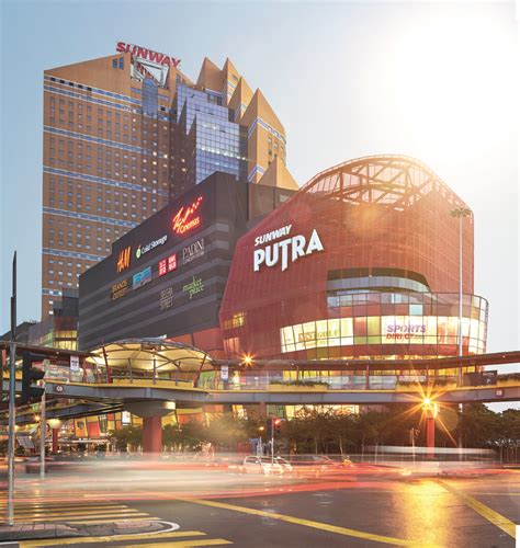 Shopping at sunway putra mall. Sunway Putra Mall picks up Best Retail Development award