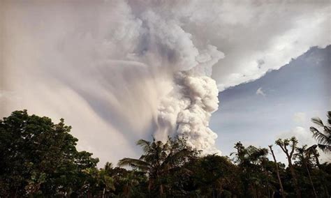 Taal volcano continued to show increased unrest since it has been placed under alert level 2 in march 2021, the philippine institute of volcanology and seismology (phivolcs) said on tuesday, may 11. Taal Volcano Current View From Talisay, Batangas (LIVE ...