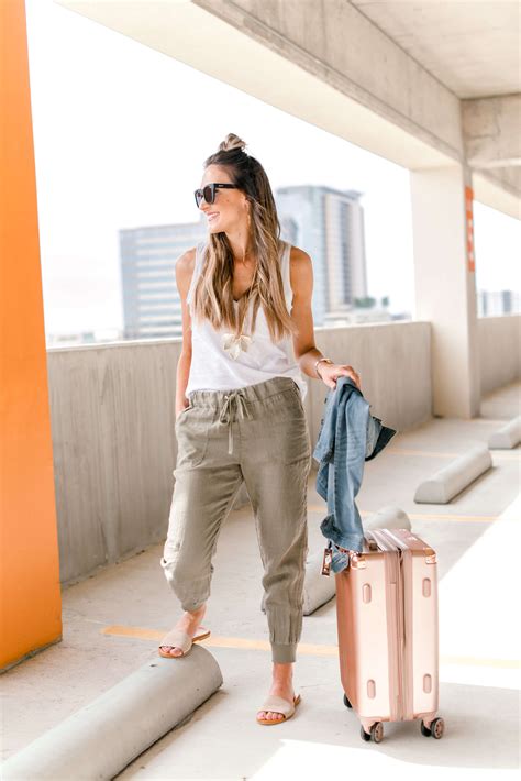 What To Wear For Summer Travel Style Your Senses