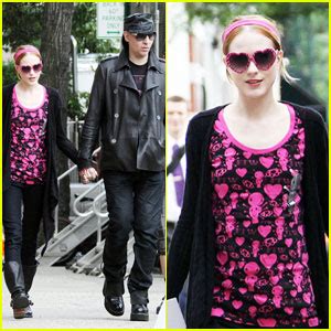 Evan rachel wood named shock rocker marilyn manson as her alleged abuser. Marilyn Manson Photos, News and Videos | Just Jared | Page 5