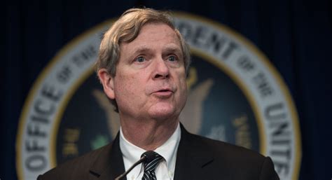 Tom Vilsack Takes Job With Dairy Industry After Leaving Usda