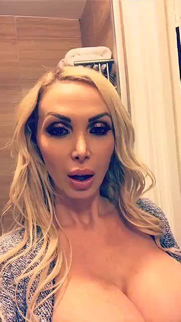 Nikki Benz Nude And Sexy Snapchat 2017 Thefappening