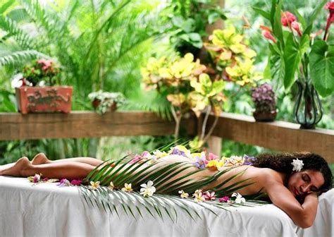 Spa Treatments Id Photo Photo Site Garden Entrance Getting A Massage Spa Services Beauty
