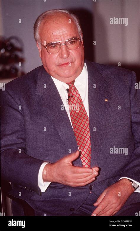 Helmut Kohl Deutscher Cdu Politiker Und Bundeskanzler Von 1982 1998