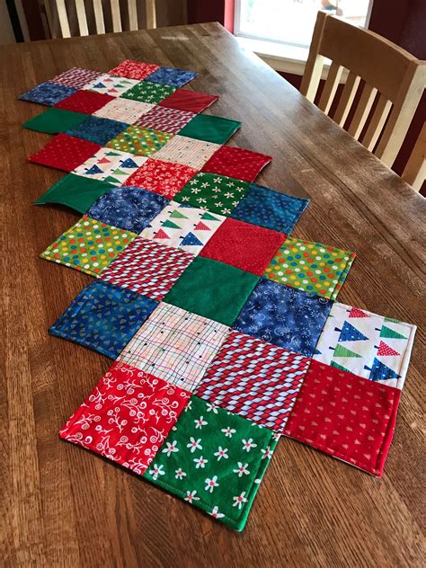 Christmas Quilted Table Runner Etsy Quilted Table Runners Christmas