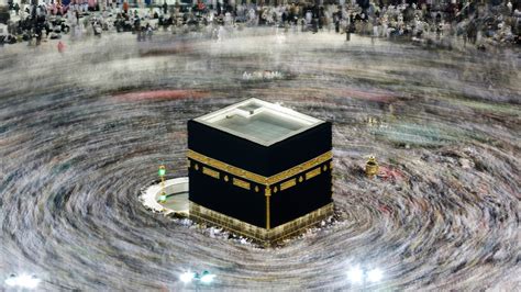 Saudi Arabia Warns Pilgrims To Wait On Booking Hajj Amid Coronavirus