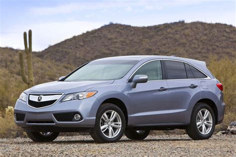 It seats five and competes with luxury suvs like the audi q5 and bmw x3. 2015 Acura RDX Review