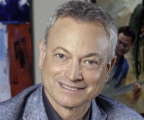 Gary Sinise Biography - Facts, Childhood, Family Life & Achievements