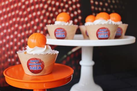 Throw The Perfect Basketball Party With These Tips Crowning Details