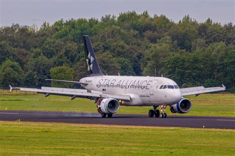 Final Landing For Brussels Airlines Airbus A319 Oo Ssc Star Alliance