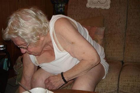 Very Old Granny Fingering Herself Porn Pictures Xxx Photos Sex Images