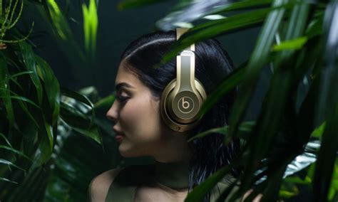 BalmainBeats Kylie Jenner Stars In Beats By Dre Balmain Collaboration