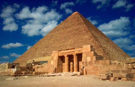 Great Pyramid Of Cheops At Giza Facts About Ancient Egypt Ancient