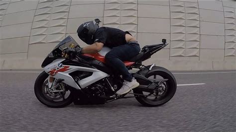 The Infamous Yamaha R1m Vs Bmw S1000rr Youtube