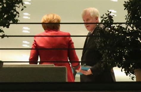Spitzentreffen Im Kanzleramt Bundeskanzlerin Angela Merkel Cdu Und