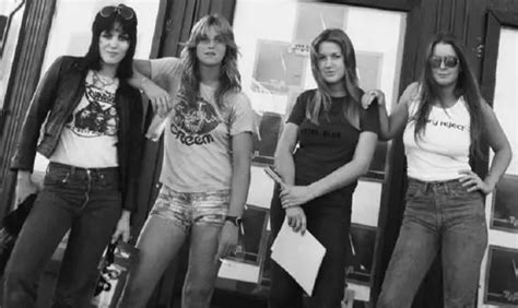 The Runaways Discography Line Up Biography Interviews Photos