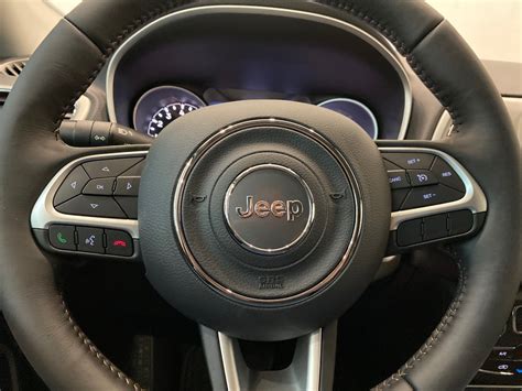 Triple Seven Chrysler 2019 Jeep Compass North 4x4 Uconnect 4 Keyless