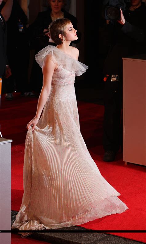 Orange British Academy Film Awards Londres Emma Watson Style Emma