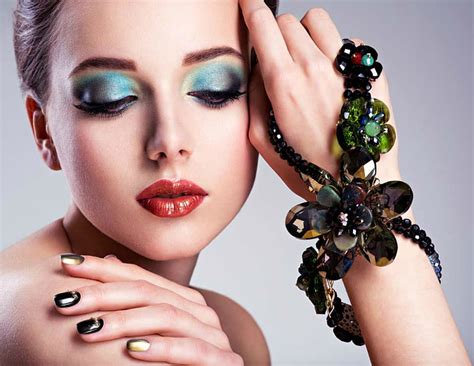 Pretty Face Fashion Jewellery Model Jewelry Makeup Hd Wallpaper