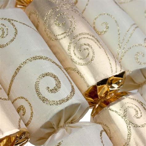 Gold Glitter Swirl Design Christmas Crackers