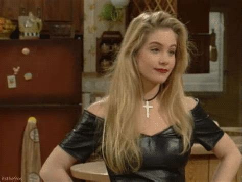 How Well Do You Remember S Catchphrases Christina Applegate