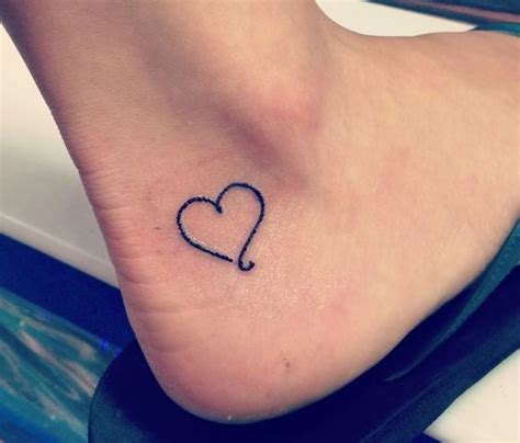68 Ideas Tattoo Tiny Heart Fonts Heart Tattoo Ankle Tattoos Simple