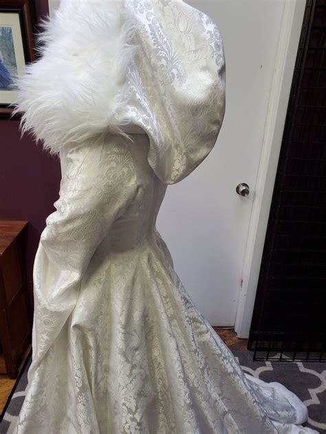 Viking Queen Wedding Dress With Sleeves Unique Faux Fur Etsy Uk Queen