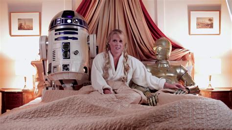 Watch Amy Schumers Play By Play Of Her Wild Night With The Star Wars