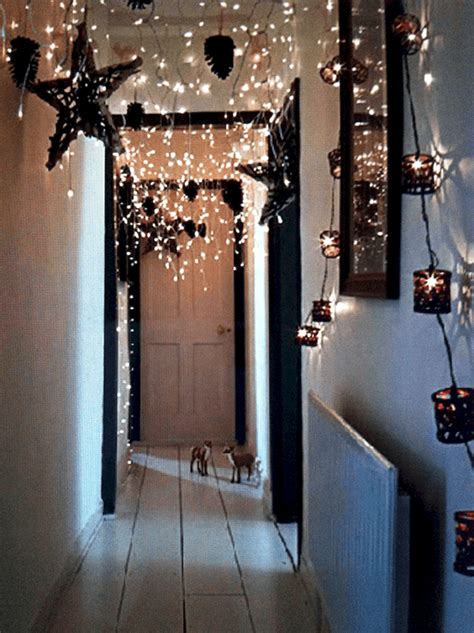 40 Christmas Lights Apartment Decorating Ideas
