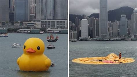 Giant Rubber Duck Deflates In Hong Kong Harbour Bbc News