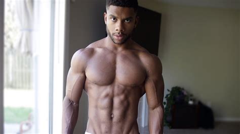 Bend your knees with your feets placed on the floor. How to EAT and Workout to Get Shredded | Bodybuilding Gold