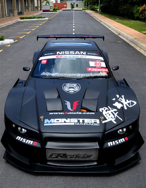 nissan skyline r34 wide body kit