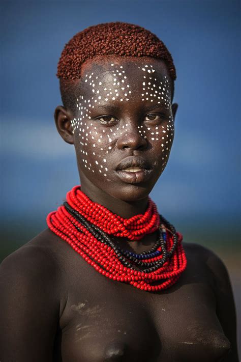 Pin By Shena Carter On Culture With Images African Tribal Girls