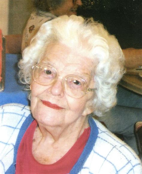 Pauline Hodapp Obituary - San Diego, CA