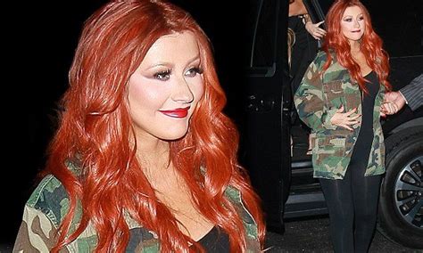Christina Aguilera Is A Vision In Red Christina Aguilera Red Hair Beautiful Redhead Gorgeous