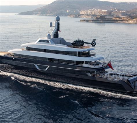 See The Entire List Of Luxury Yachts 87m 285 Ft In Length Charterworld