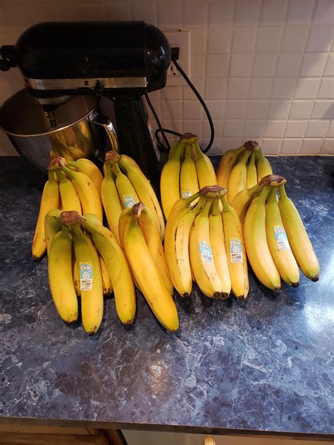 When You Order 8 Bananas Rshiptshoppers
