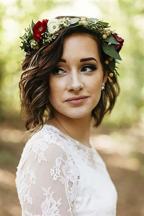 Looking for your perfect hairstyle? 42 Magical Short Wedding Hair Styles for your Most Special Day