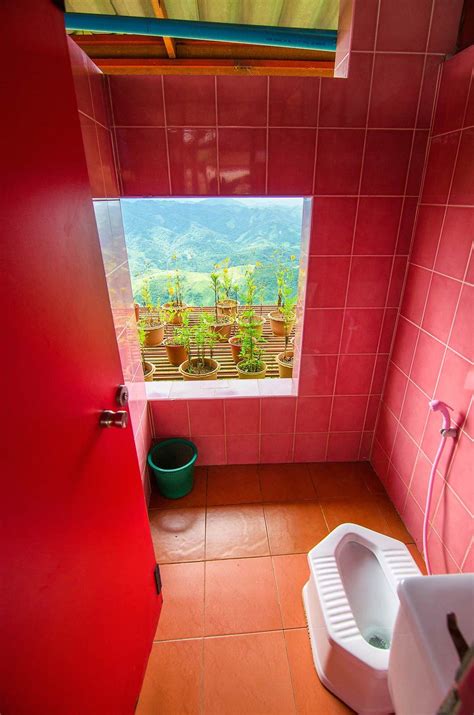 Kamar mandi sederhana dengan kloset jongkok dekorasi kamar. Kloset Jongkok Desain Kamar Mandi Ukuran 1x1 - Desain ...