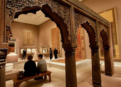 The Mets New Islamic Galleries Review The New York Times