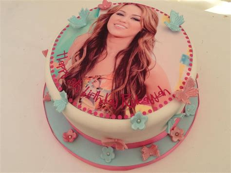 Miley Cyrus Cake Reposteria