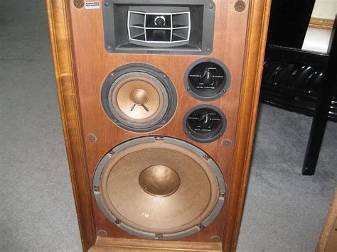 Vintage Pioneer Cs A700 Large Floor Speakers 3 Way Reverb