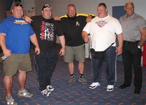 Why Does Everyone Knock Powerlifter Bodies Pic Forums