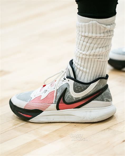 Nike Kyrie Shoes Dj Sneakernews Com