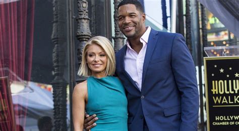 Michael Strahan Dishes On Relationship With Kelly Ripa I Am Married