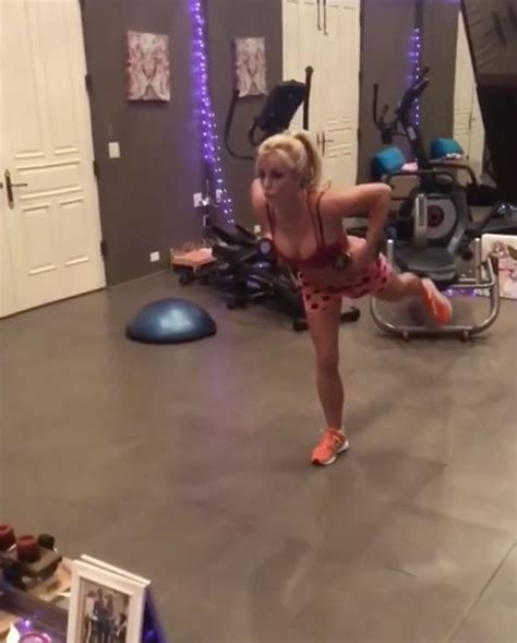 Britney Spears Tour 2018 Star Gets Very Flexible In Busty Bra For Raunchy Workout Video